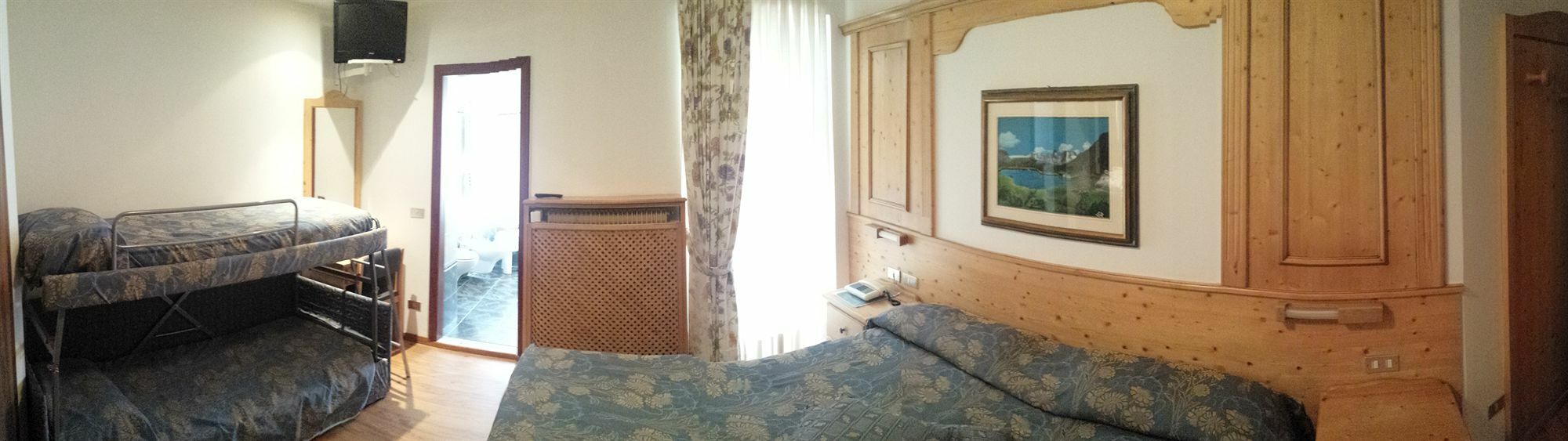 Hotel Corona Pinzolo Exterior foto